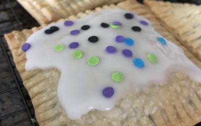 Homemade Strawberry Pop-tarts