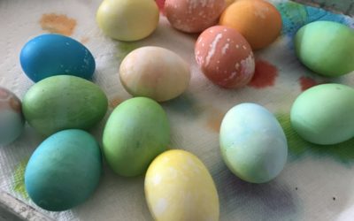 Different Ways to Dye Eggs