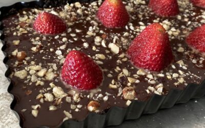 No-Bake Strawberry Chocolate Tart