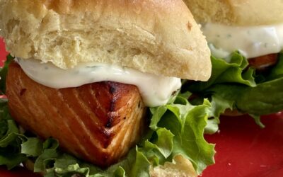 Mini Salmon Sliders w/ Garlic Lemon Aioli