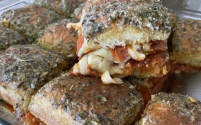 Pepperoni Pizza Sliders