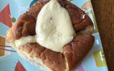 King’s Hawaiian Cheesecake Danish